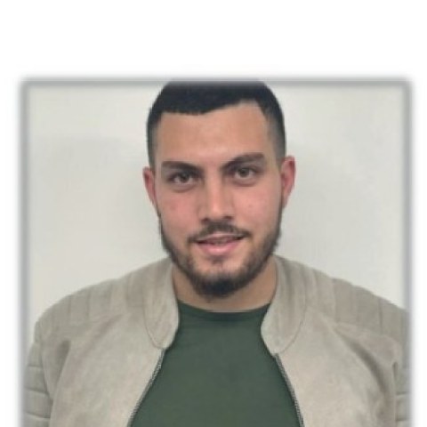 أمجد حلاحلة